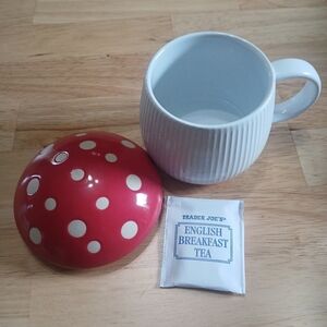World Market Cost Plus Red Mushroom Polka-Dot Ceramic Mug with Lid